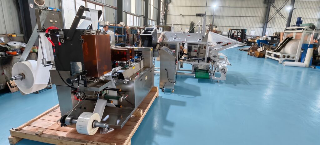 2-30 piece wet wipes production line packing to ship